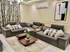 Charming Luxury Apartment - New Cairo